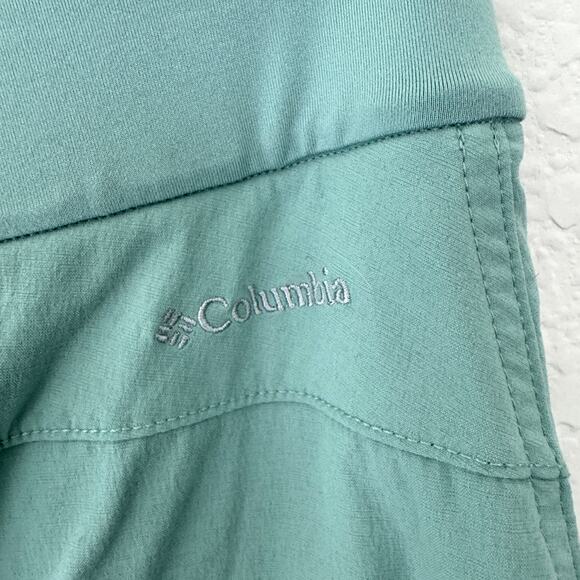 Columbia Womens Cayon Climber Skort Mini  Size L Active Stretch Outdoor Green - Picture 4 of 6
